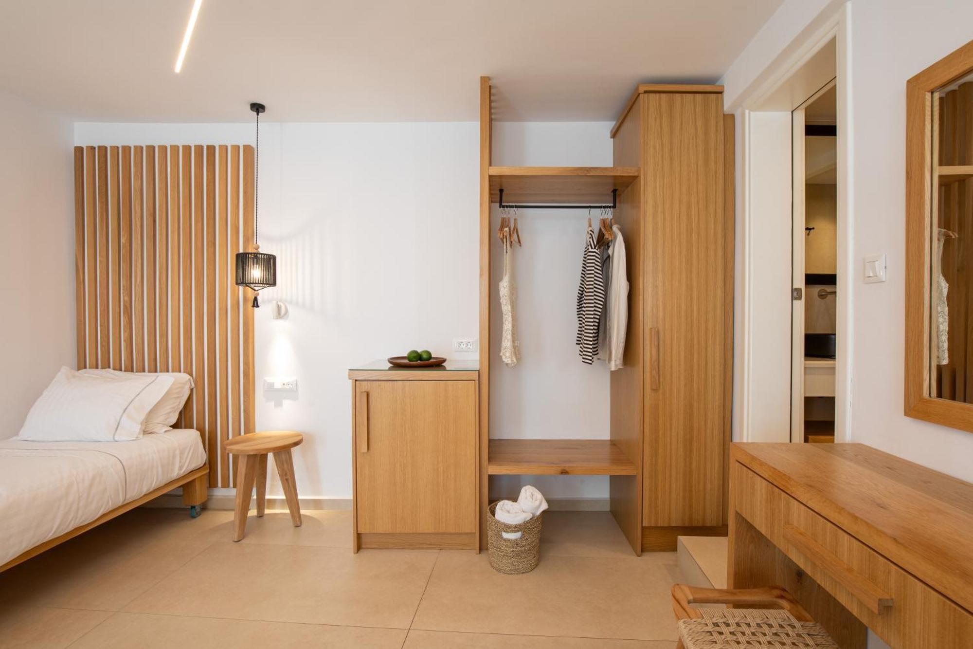 Damianos Mykonos Hotel 3*